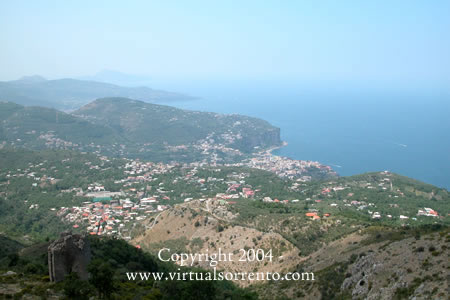 Penisola Sorrentina - Veduta panoramica da Monte Faito (Foto G. Ruggiero)